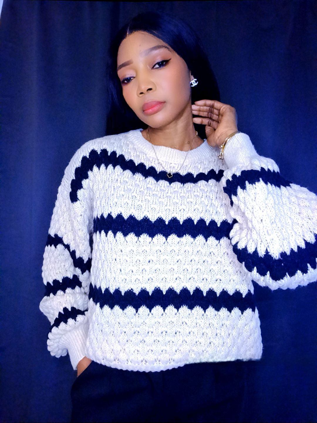 Pull beige rayures noires